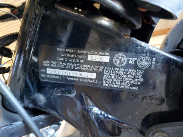 1HD1FCW105Y686293 - 2005 HARLEY-DAVIDSON FLHTCUI 双色 照片 10