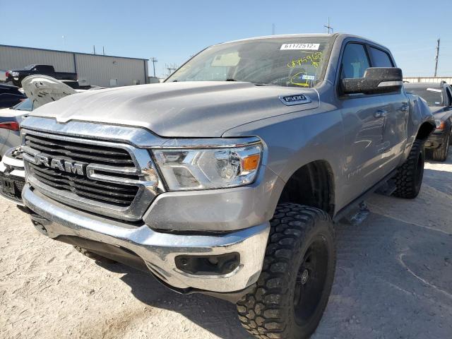 1C6RRFFG8KN675967 - 2019 RAM 1500 BIG H SILVER photo 2