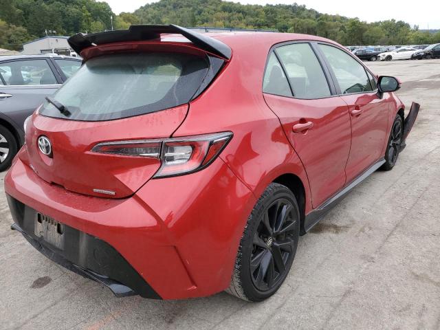 JTND4MBE9M3114701 - 2021 TOYOTA COROLLA SE RED photo 4