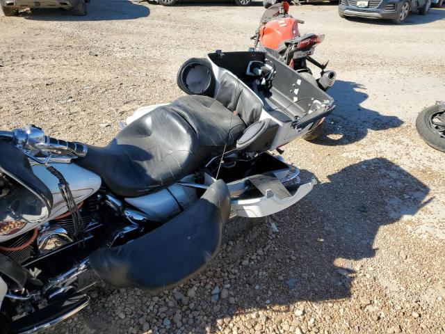 1HD1FC4147Y648569 - 2007 HARLEY-DAVIDSON FLHTCUI 白色 照片 10