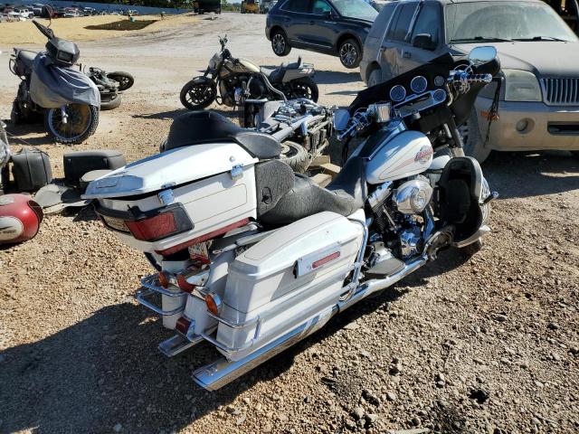 1HD1FC4147Y648569 - 2007 HARLEY-DAVIDSON FLHTCUI 白色 照片 4