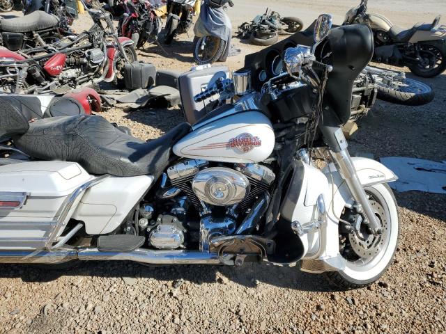 1HD1FC4147Y648569 - 2007 HARLEY-DAVIDSON FLHTCUI WHITE photo 5