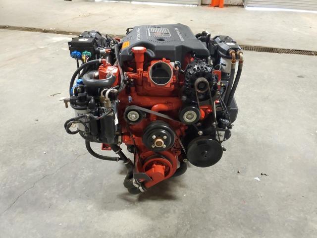 4012178929 - 2004 VOLVO ENGINE RED photo 2