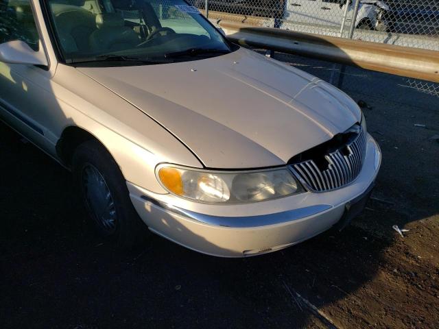 1LNFM97V8WY729325 - 1998 LINCOLN CONTINENTA CREAM photo 9