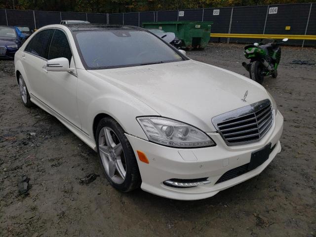 WDDNG8GB3BA373320 - 2011 MERCEDES-BENZ S 550 4MAT WHITE photo 1