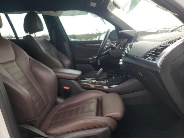 5UXTR9C5XKLD97945 - 2019 BMW X3 XDRIVE3 WHITE photo 5