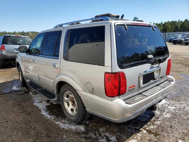 5LMFU28A4YLJ22001 - 2000 LINCOLN NAVIGATOR 银色 照片 3