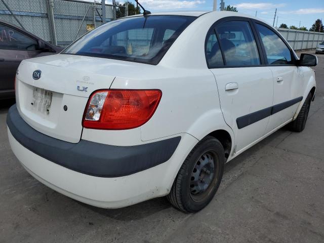 KNADE123776211152 - 2007 KIA RIO BASE WHITE photo 4