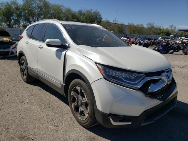 2HKRW2H98JH673384 - 2018 HONDA CR-V TOURI WHITE photo 1