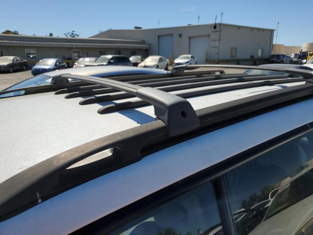 JF1SF65542H758528 - 2002 SUBARU FORESTER S WHITE photo 9