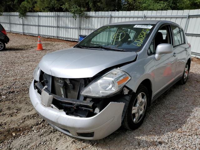 3N1BC1CP1BL366878 - 2011 NISSAN VERSA S SILVER photo 2