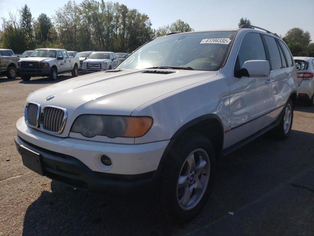 5UXFB33582LH32893 - 2002 BMW X5 4.4I SILVER photo 2