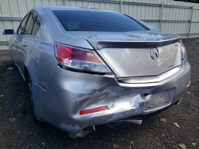 19UUA9F5XDA001731 - 2013 ACURA TL TECH SILVER photo 3