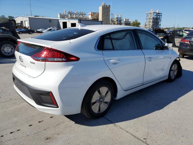 KMHC75LC8LU212343 - 2020 HYUNDAI IONIQ SE WHITE photo 4