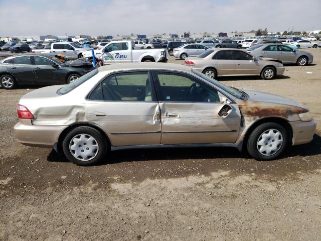 JHMCG6655YC001877 - 2000 HONDA ACCORD LX GOLD photo 9