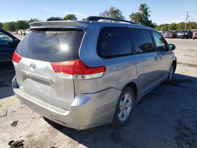 5TDKK3DC2BS035955 - 2011 TOYOTA SIENNA LE SILVER photo 4