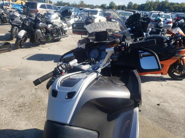 WB1044009DZW22347 - 2013 BMW R1200 RT SILVER photo 5