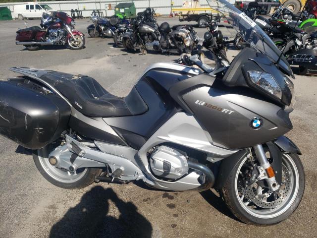 WB1044009DZW22347 - 2013 BMW R1200 RT SILVER photo 9