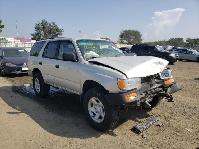 JT3GM84R3W0026678 - 1998 TOYOTA 4RUNNER SILVER photo 1