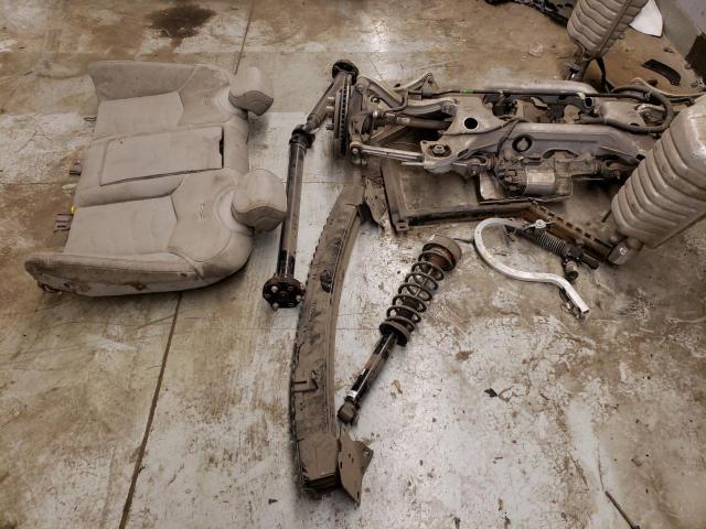 undefined - 2015 CADILLAC PARTS SILVER photo 10