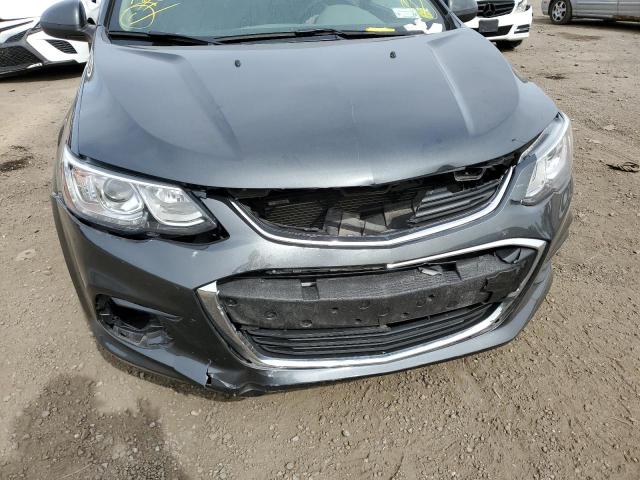 1G1JB5SG6J4135900 - 2018 CHEVROLET SONIC LS GRAY photo 9