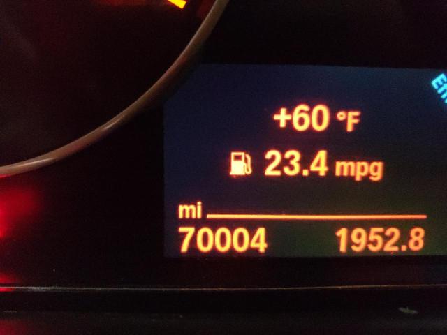 WBA8Z9C58HG453173 - 2017 BMW 330 XIGT GRAY photo 8