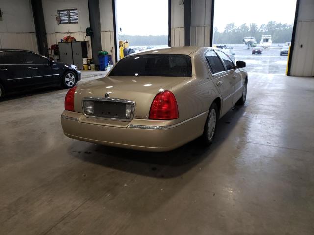 1LNHM83V26Y647664 - 2006 LINCOLN TOWN CAR D BEIGE photo 4