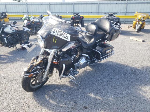 1HD1FCW136Y651006 - 2006 HARLEY-DAVIDSON FLHTCUI 黑色 照片 2