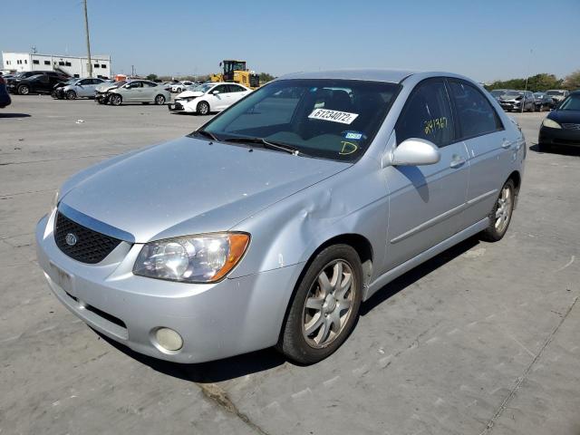 KNAFE121365281548 - 2006 KIA SPECTRA SILVER photo 2