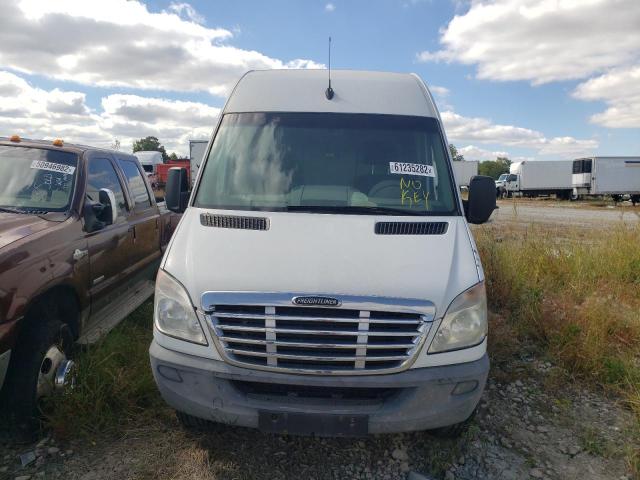 WDYPF1CC6A5439754 - 2010 FREIGHTLINER SPRINTER 3 WHITE photo 9