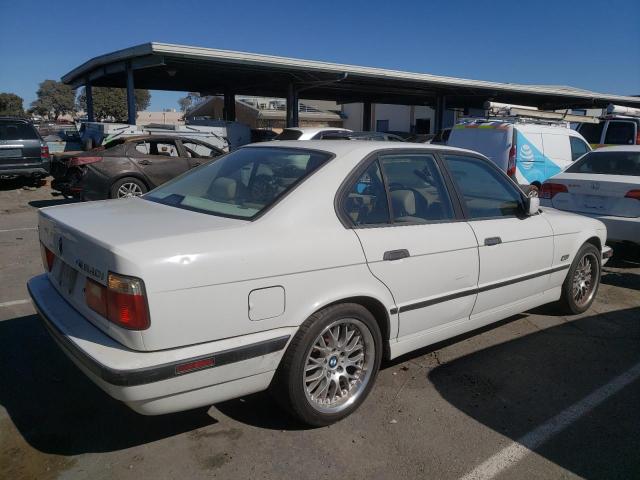 WBAHE6323SGF30896 - 1995 BMW 540 I AUTO WHITE photo 4