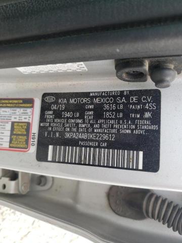 3KPA24AB1KE229612 - 2019 KIA RIO S SILVER photo 10