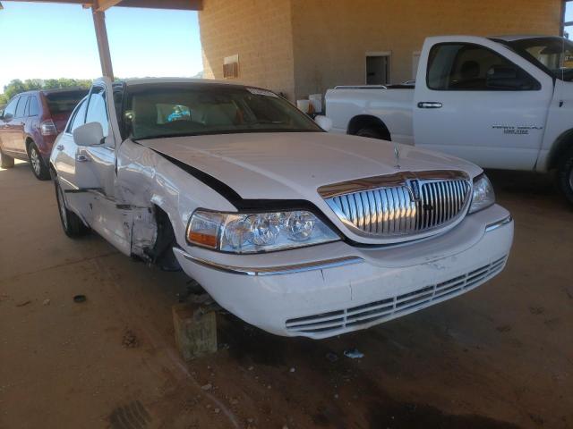 2LNBL8CV0BX752724 - 2011 LINCOLN TOWN CAR S WHITE photo 1