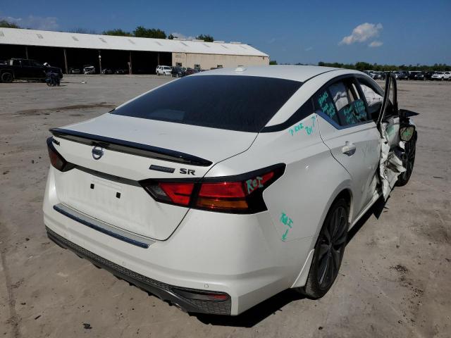 1N4BL4CV4NN396772 - 2022 NISSAN ALTIMA SR WHITE photo 4