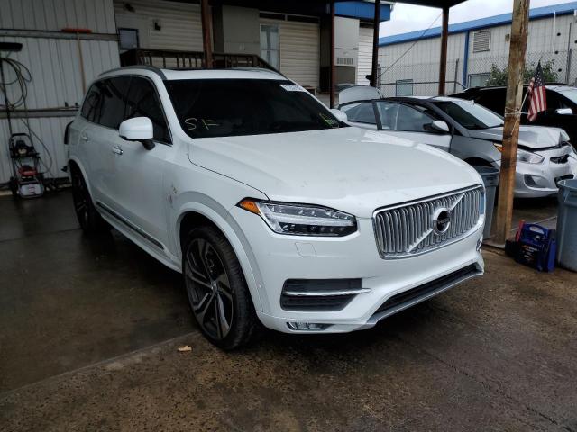 YV4A22PLXK1497949 - 2019 VOLVO XC90 T6 IN WHITE photo 1