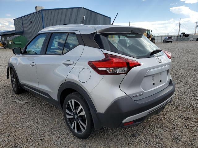 3N1CP5CU4KL556082 - 2019 NISSAN KICKS S SILVER photo 3