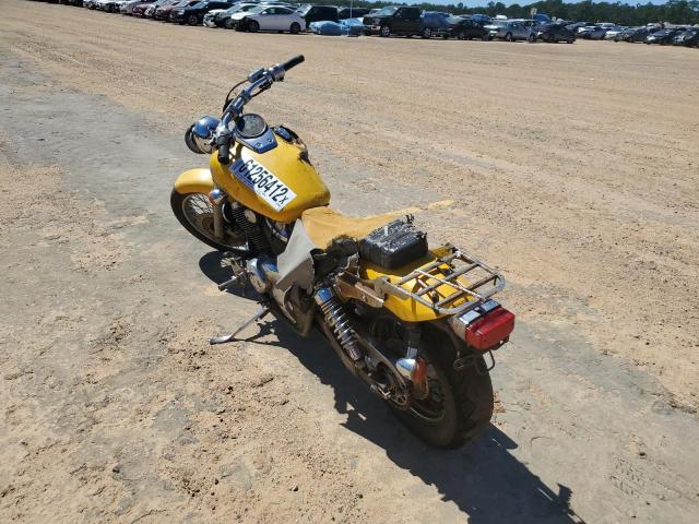 JH2RC44022K620878 - 2002 HONDA VT750 DC YELLOW photo 3