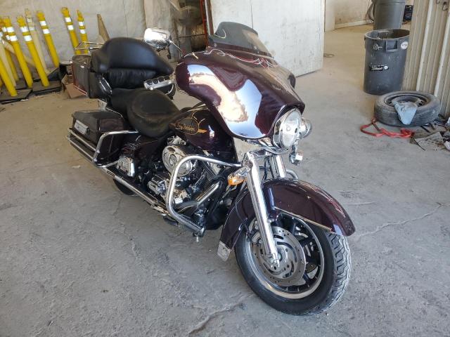 1HD1FCW115Y627835 - 2005 HARLEY-DAVIDSON FLHTCUI 紫色 照片 9