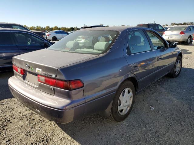 JT2BF22K6W0132862 - 1998 TOYOTA CAMRY CE GRAY photo 4