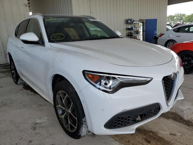 ZASPAKBN6L7C89629 - 2020 ALFA ROMEO STELVIO TI WHITE photo 1
