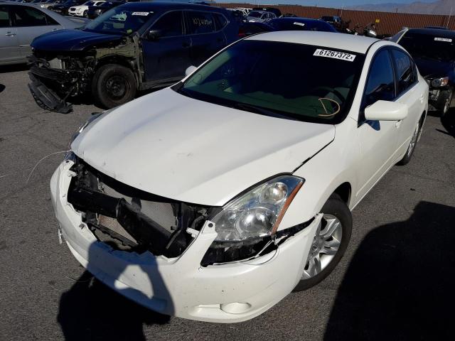 1N4AL2AP1BN490978 - 2011 NISSAN ALTIMA BAS WHITE photo 2