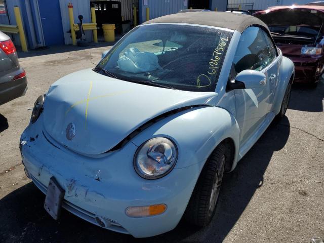 3VWCD31Y85M317839 - 2005 VOLKSWAGEN NEW BEETLE 蓝色 照片 2