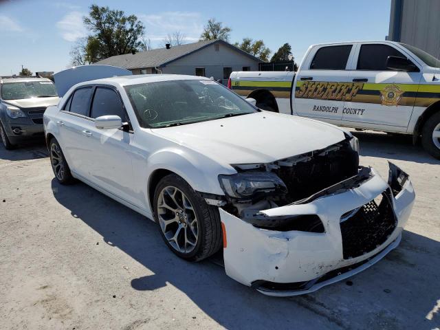 2C3CCABG8FH830268 - 2015 CHRYSLER 300 S WHITE photo 1