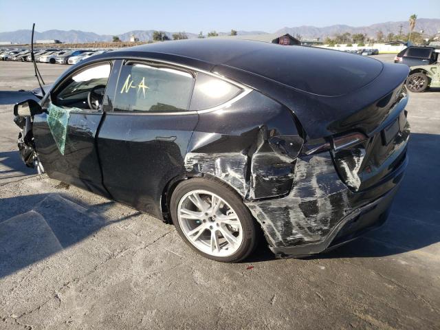 7SAYGDEE6NF456400 - 2022 TESLA MODEL Y Черный фото 3