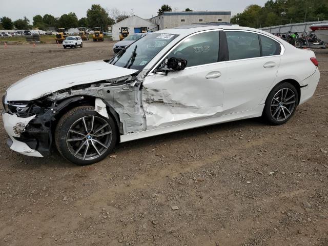 3MW5R7J53K8A05178 - 2019 BMW 330XI WHITE photo 9