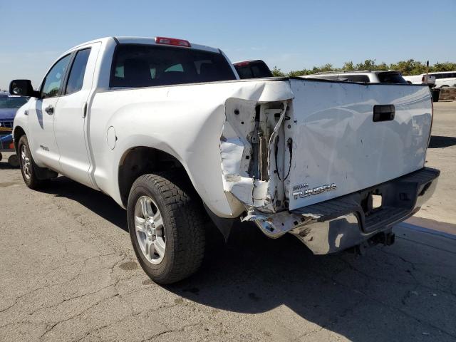 5TFRV54138X047146 - 2008 TOYOTA TUNDRA DOU WHITE photo 3