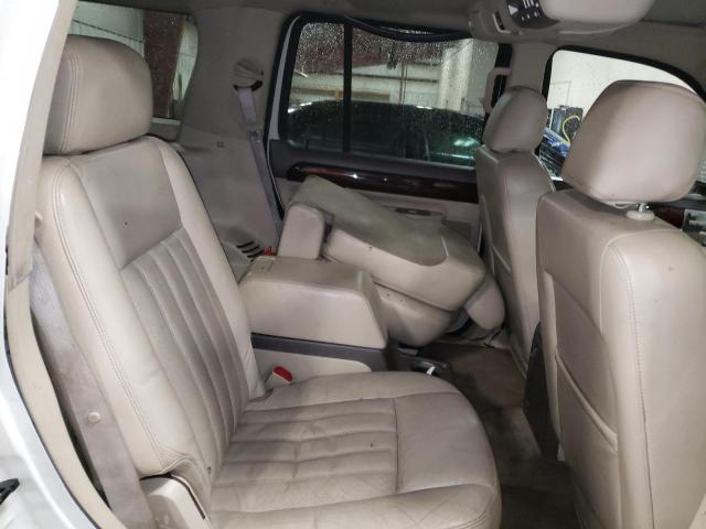 5LMEU88H64ZJ36145 - 2004 LINCOLN AVIATOR 白色 照片 6
