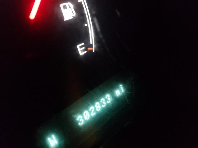 5LMEU88H64ZJ36145 - 2004 LINCOLN AVIATOR 白色 照片 8