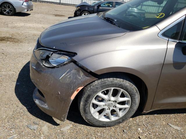 2C4RC1CG3HR613972 - 2017 CHRYSLER PACIFICA L BROWN photo 9