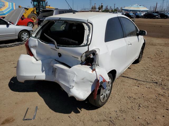 JTDJT923485161165 - 2008 TOYOTA YARIS WHITE photo 4